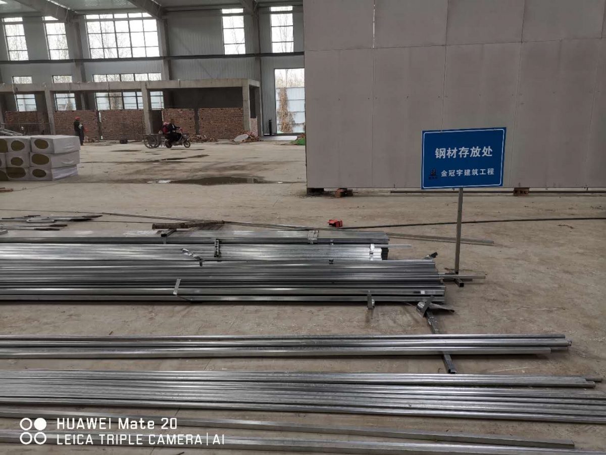 山東鋼結(jié)構(gòu)廠家：建造鋼結(jié)構(gòu)廠房需要多少錢？